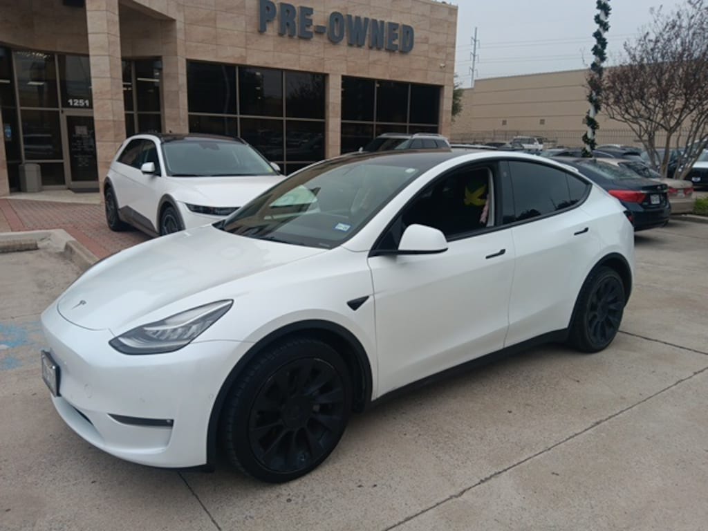 Used 2022 Tesla Model Y Long Range SUV