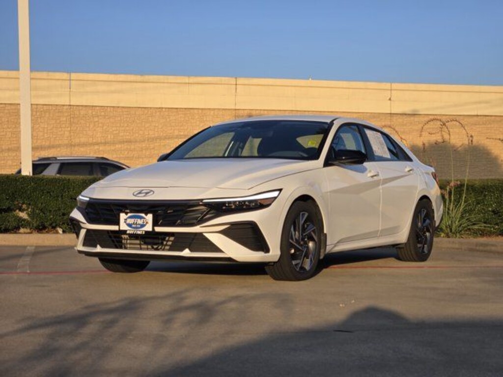 Certified 2025 Hyundai Elantra Hybrid SEL Sport Sedan