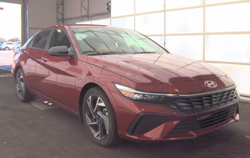 Certified 2025 Hyundai Elantra SEL Sport Sedan