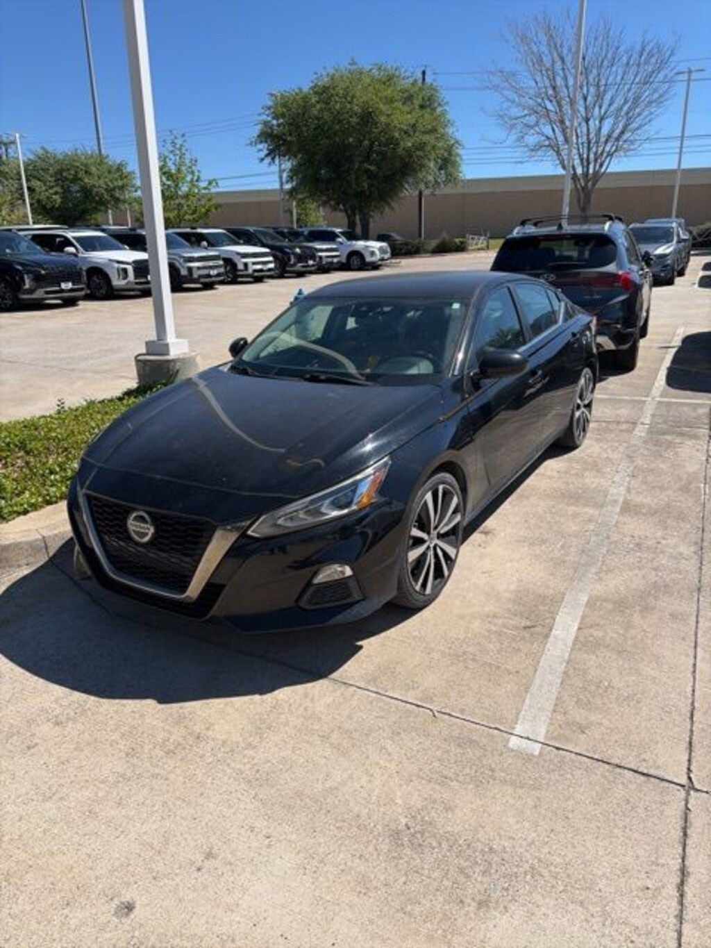 Used 2020 Nissan Altima 2.5 SR Sedan