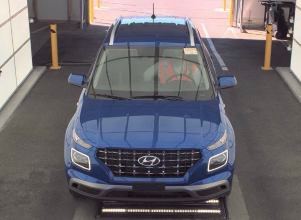 Certified 2025 Hyundai Venue Limited SUV