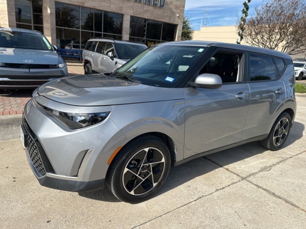 Used 2024 Kia Soul EX Hatchback