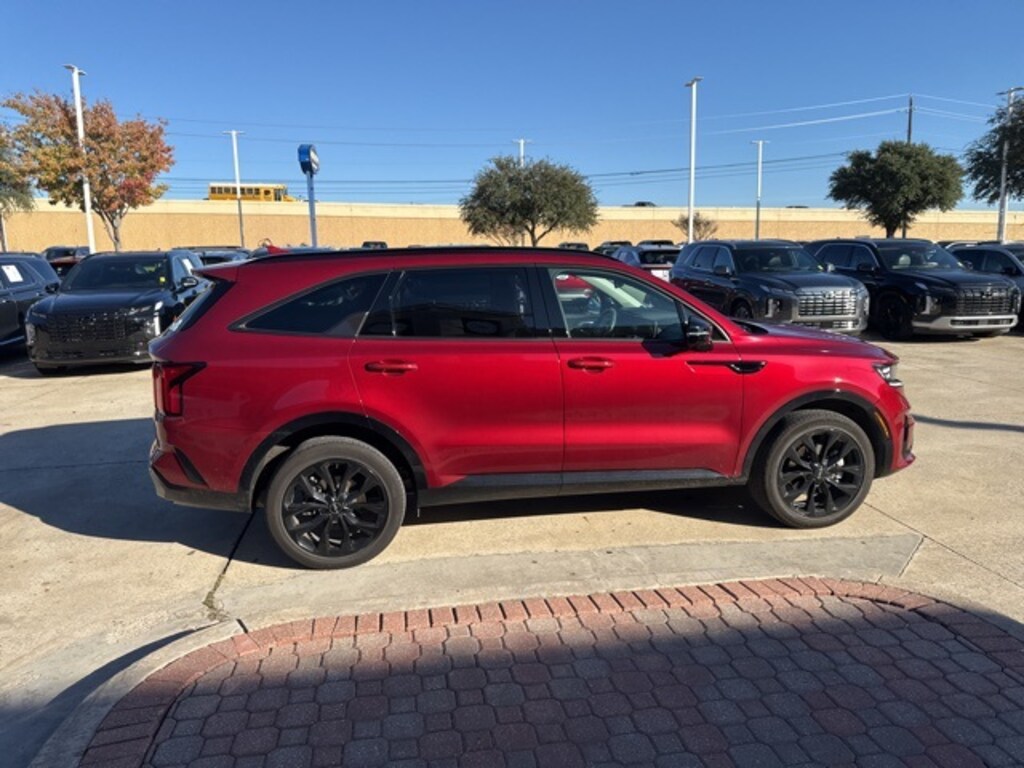 Used 2023 Kia Sorento SX-Prestige SUV