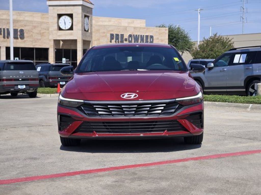 Certified 2025 Hyundai Elantra SEL Sport Sedan