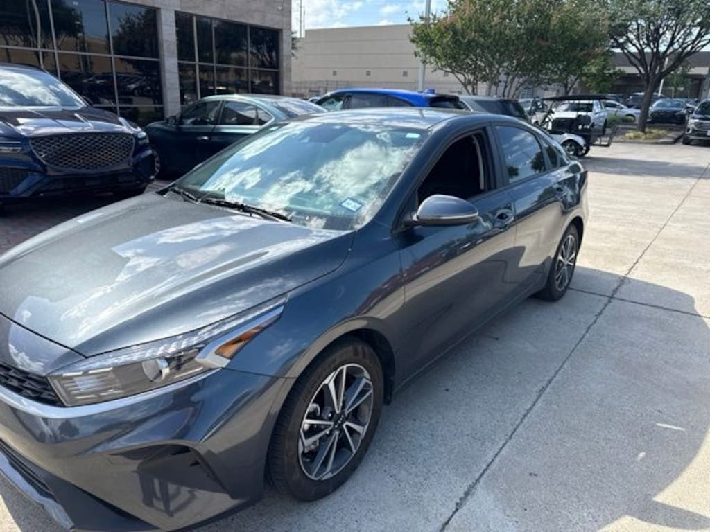 Used 2024 Kia Forte LXS Sedan