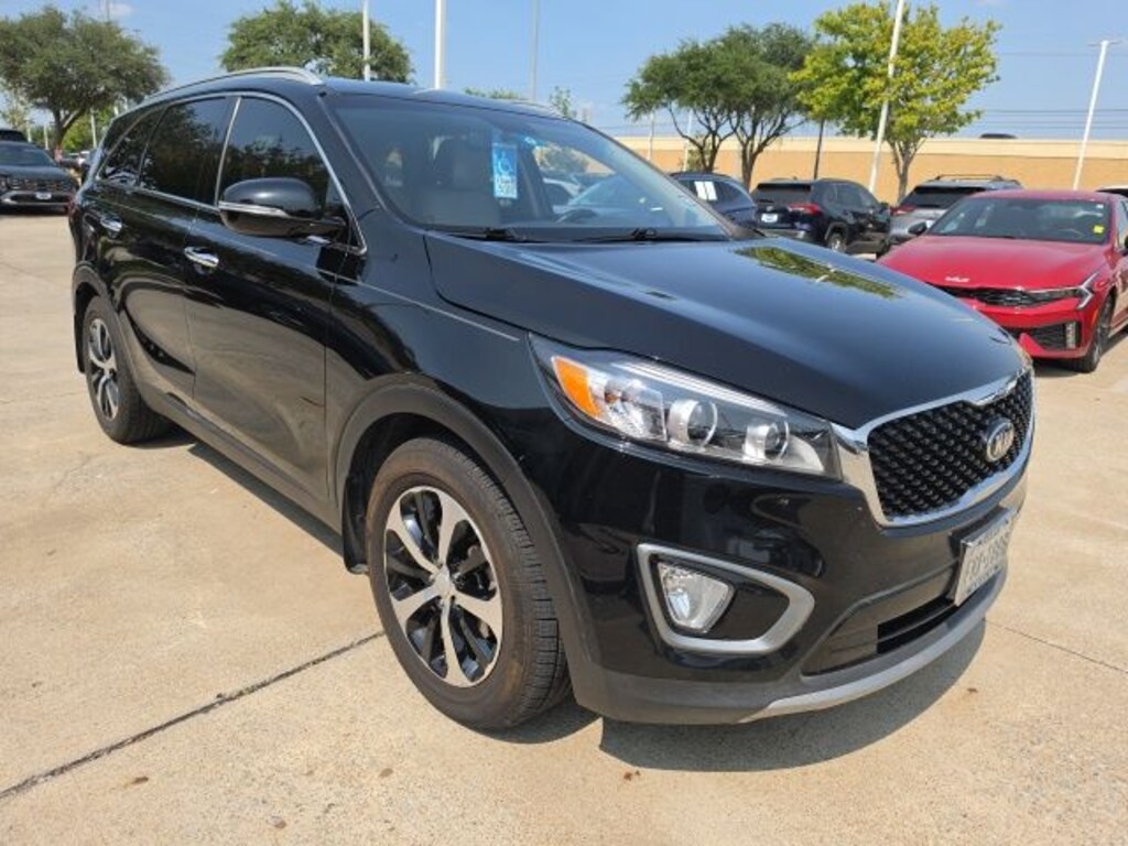 Used 2016 Kia Sorento EX SUV