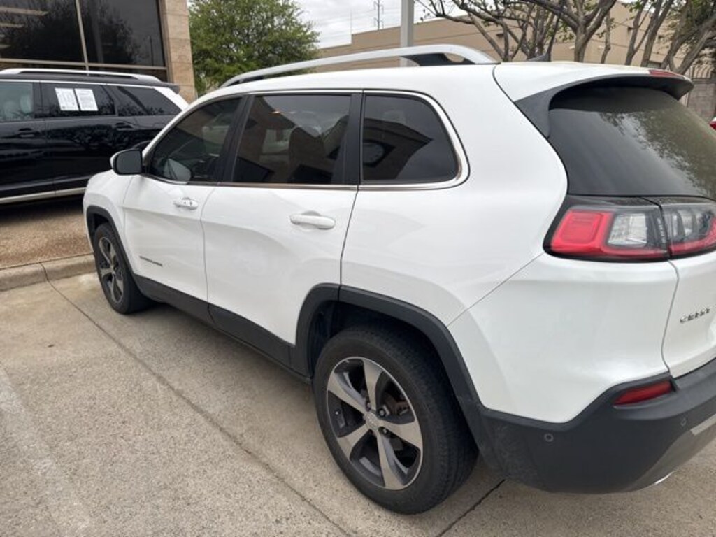 Used 2019 Jeep Cherokee Limited SUV