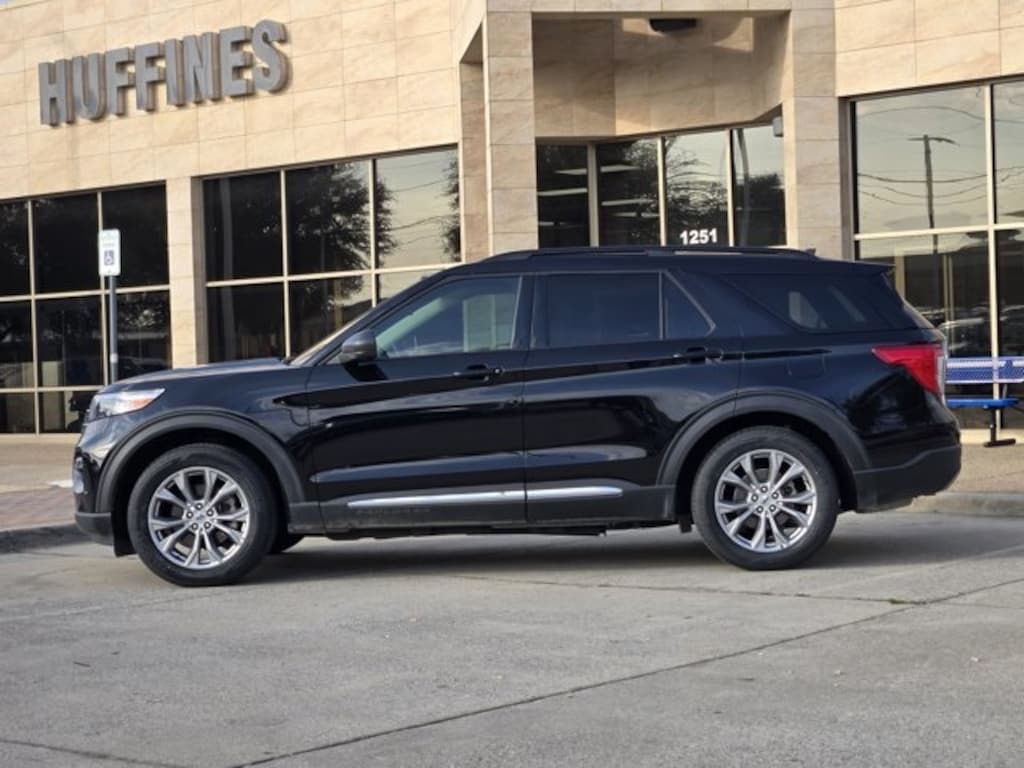 Used 2022 Ford Explorer XLT SUV