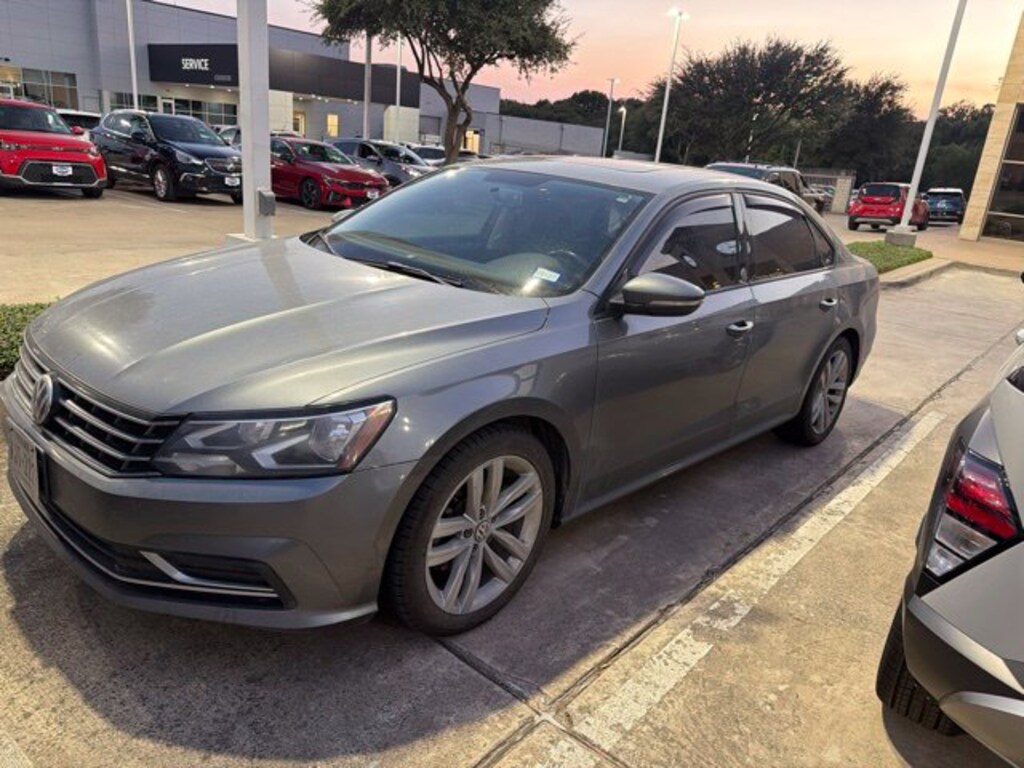 Used 2019 Volkswagen Passat 2.0T Wolfsburg Sedan
