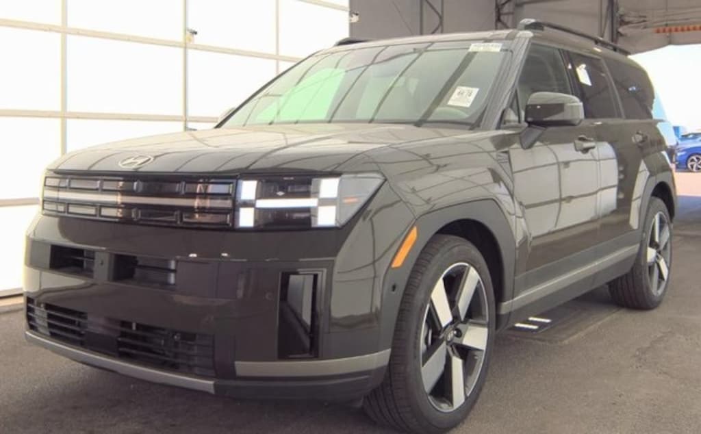 Used 2025 Hyundai Santa Fe Hybrid Limited SUV