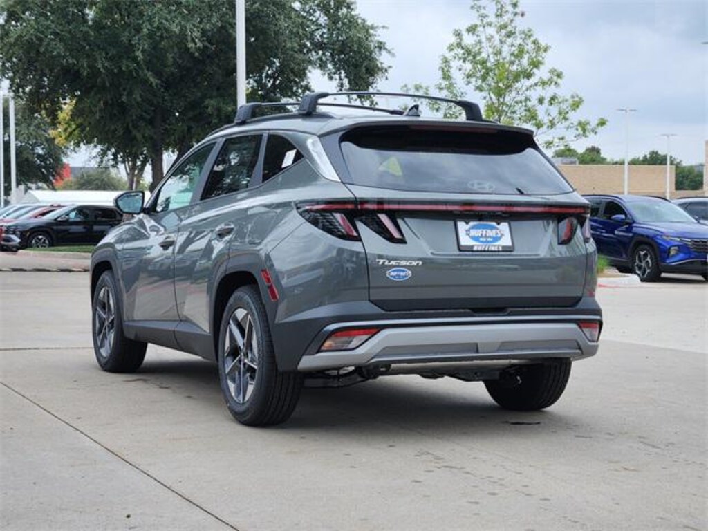 New 2026 Hyundai Tucson SEL Premium FWD SUV