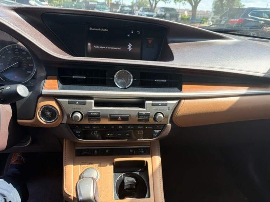 Used 2016 Lexus ES 350 Sedan