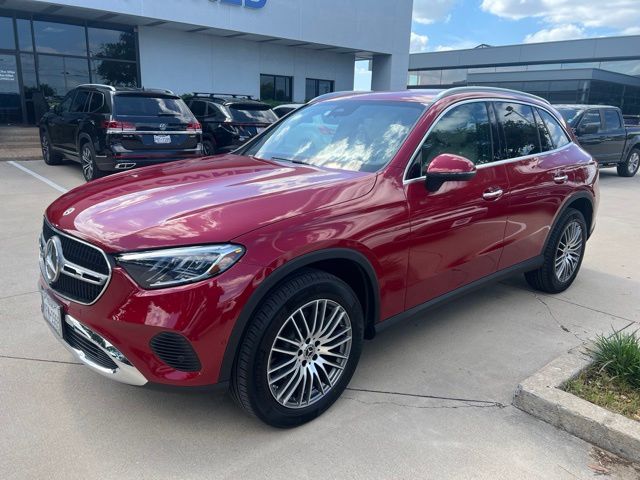 2026 Mercedes-Benz GLC