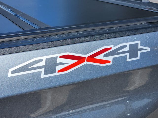 2020 Chevrolet Silverado 1500 RST - Photo 8