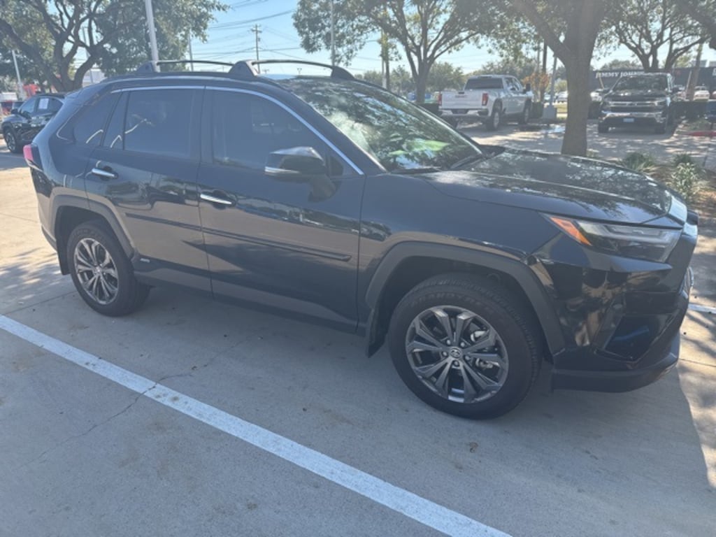 Used 2025 Toyota RAV4 Hybrid Limited SUV