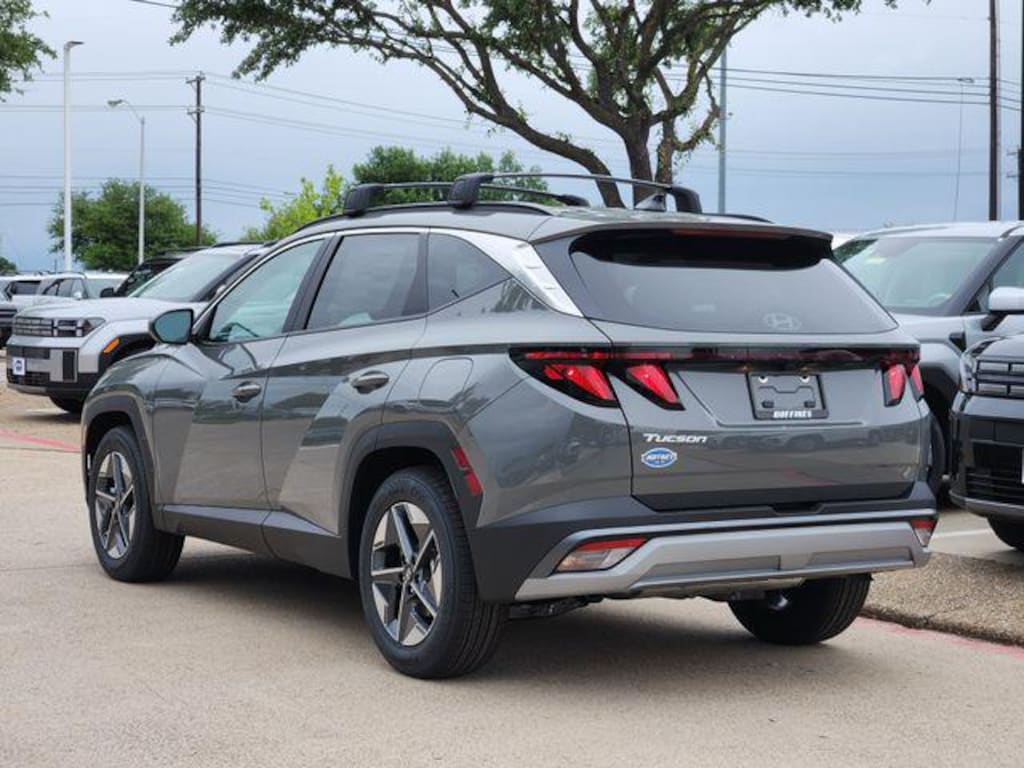 New 2026 Hyundai Tucson SEL FWD SUV