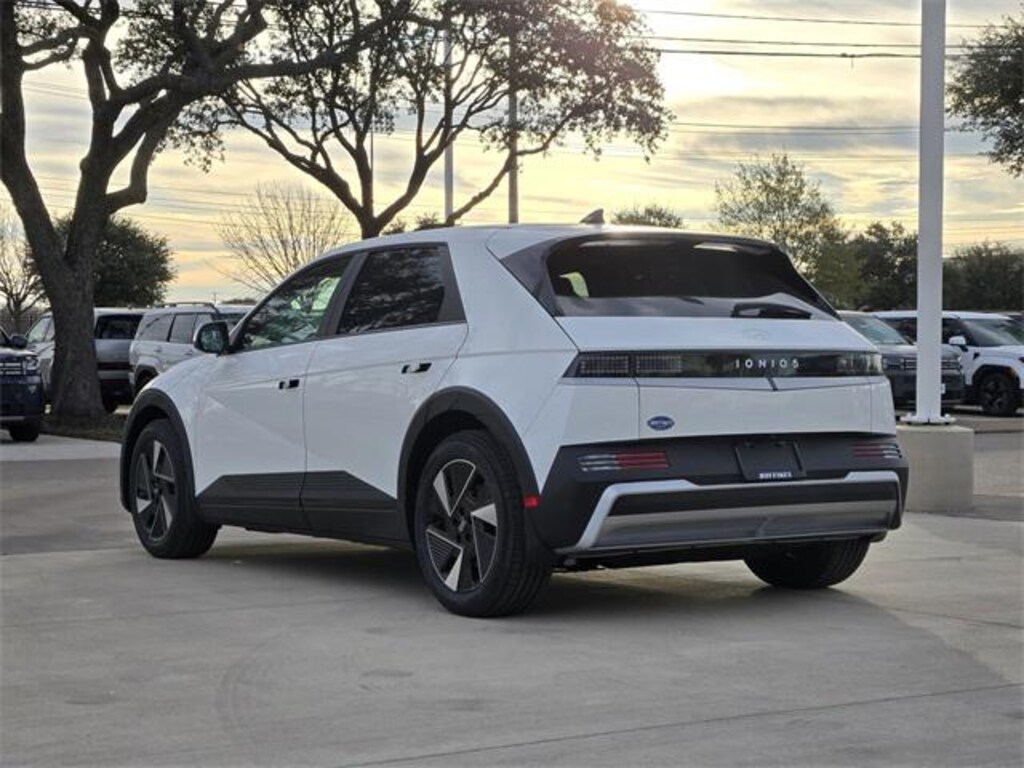 New 2026 Hyundai IONIQ 5 SEL SUV