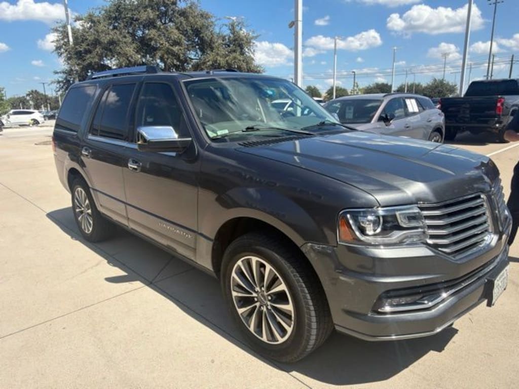 Used 2015 Lincoln Navigator Base SUV