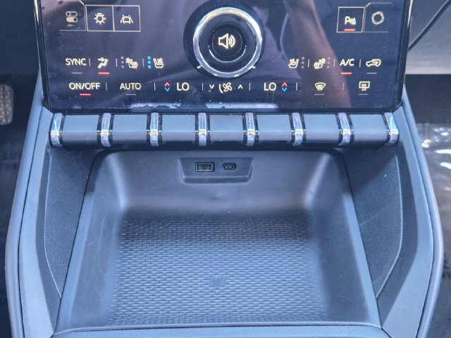 2026 GMC Terrain Denali - Photo 13