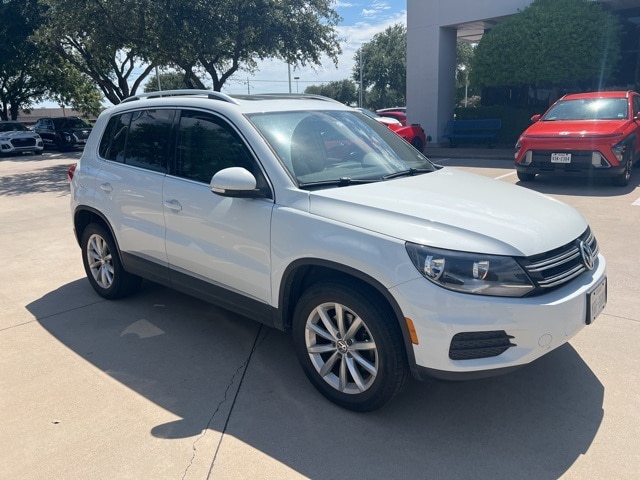 Used 2017 Volkswagen Tiguan Wolfsburg Edition with VIN WVGRV7AX2HW500999 for sale in Plano, TX