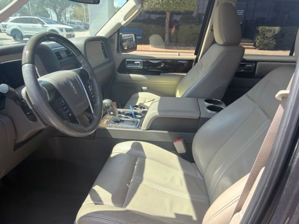 Used 2015 Lincoln Navigator Base SUV