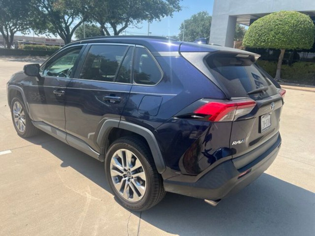 Used 2019 Toyota RAV4 XLE Premium SUV
