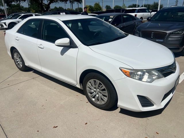 Used 2014 Toyota Camry SE Sport with VIN 4T1BF1FK1EU319571 for sale in Plano, TX