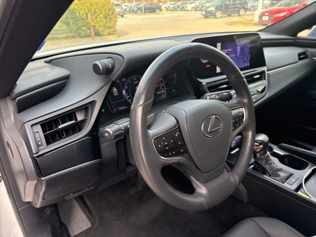 Used 2023 Lexus ES 350 Sedan