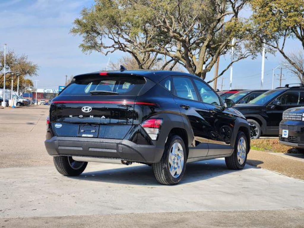 New 2026 Hyundai Kona SE FWD SUV