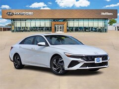 2025 Hyundai Elantra Hybrid Limited Sedan