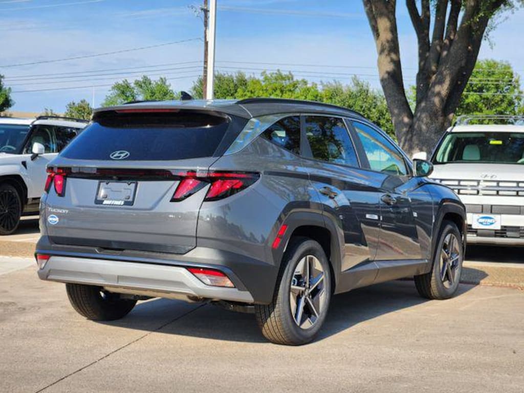 New 2026 Hyundai Tucson SEL FWD SUV