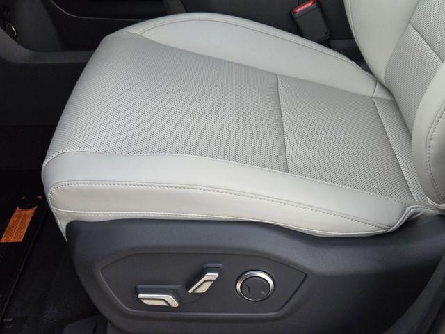 2026 Hyundai Santa Fe SEL - Photo 16