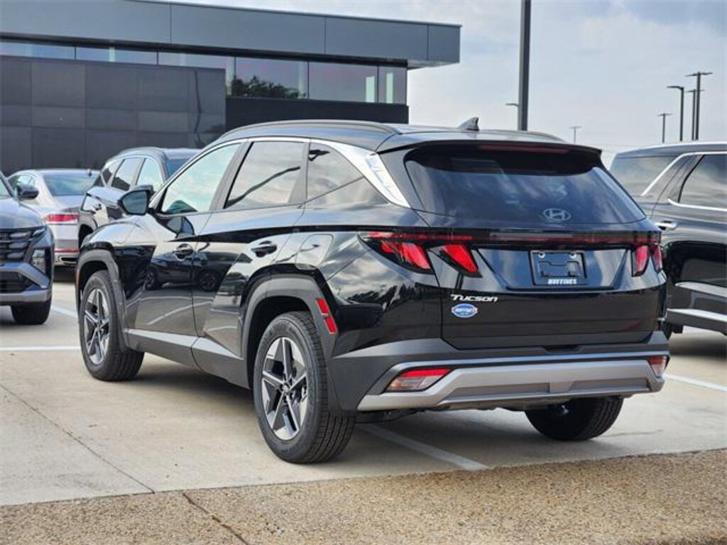 New 2026 Hyundai Tucson SEL FWD SUV