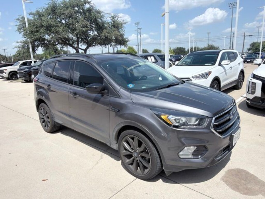Used 2018 Ford Escape SE SUV