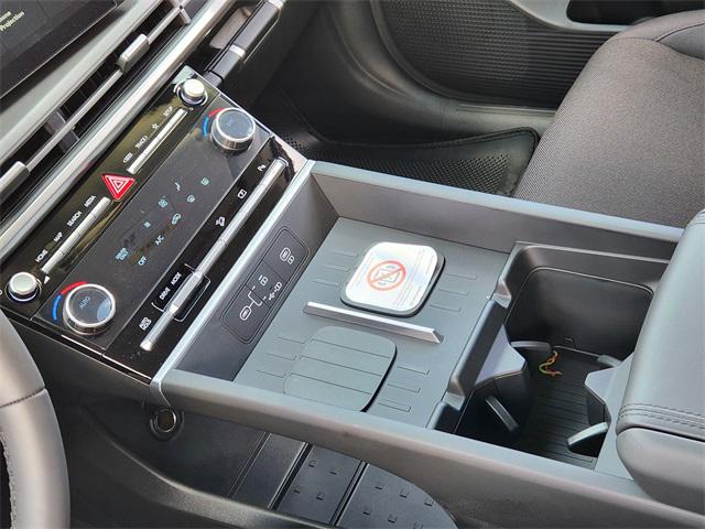 2026 Hyundai Santa Fe SE - Photo 13