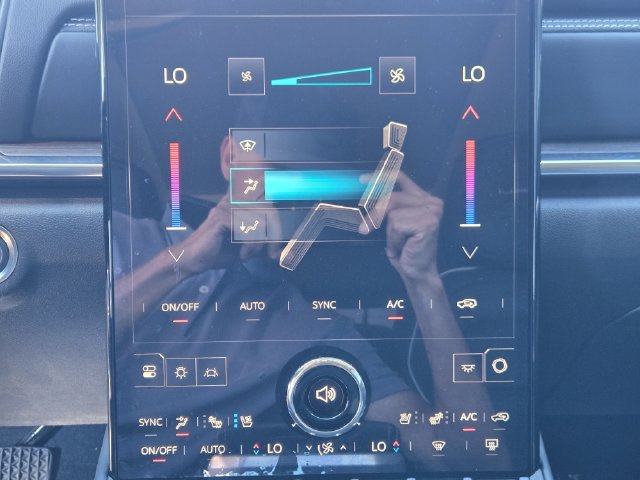 2026 GMC Terrain Denali - Photo 12