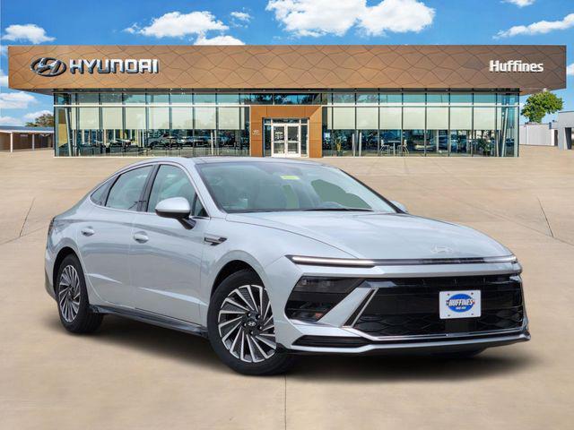 2026 Hyundai Sonata SEL's photo