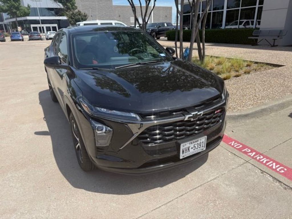 Certified 2025 Chevrolet Trax 1RS SUV