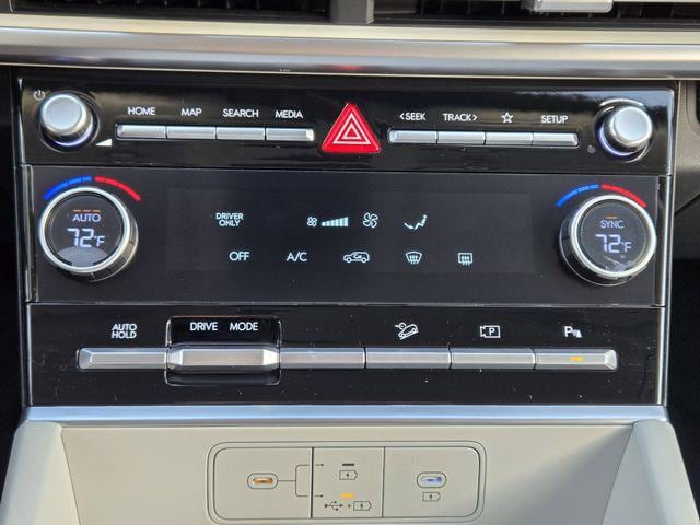 2026 Hyundai Santa Fe SE - Photo 13