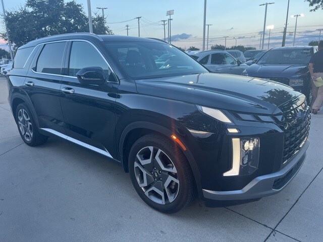 Certified 2023 Hyundai Palisade Limited with VIN KM8R54GE9PU569400 for sale in Plano, TX