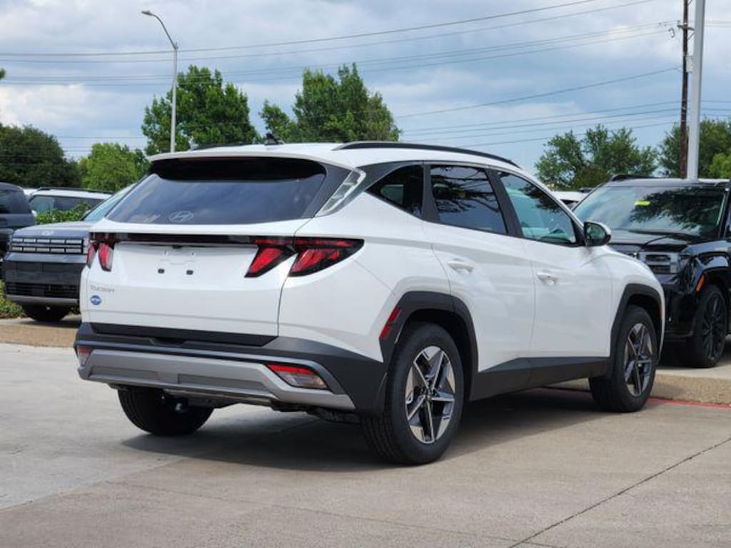 New 2026 Hyundai Tucson SEL FWD SUV