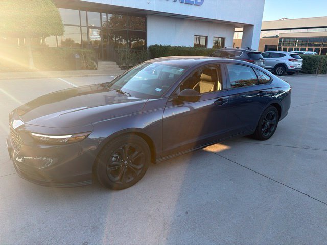 Used 2025 Honda Accord SE Sedan