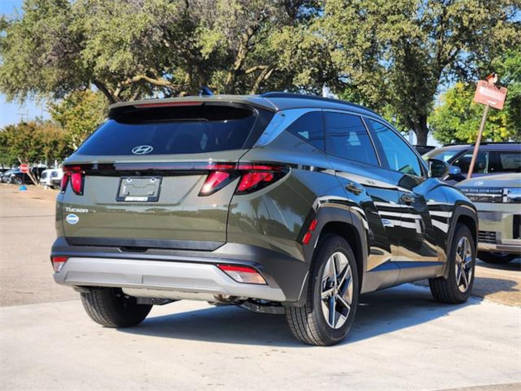 New 2026 Hyundai Tucson SEL FWD SUV