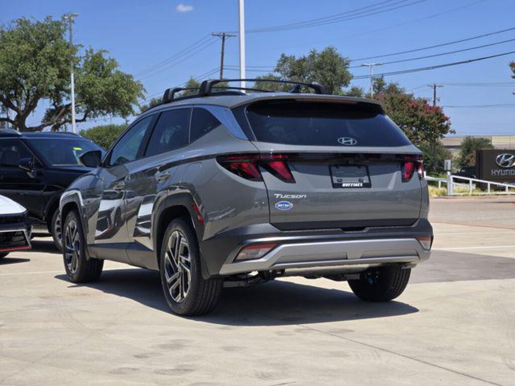 New 2026 Hyundai Tucson SEL Plus FWD SUV
