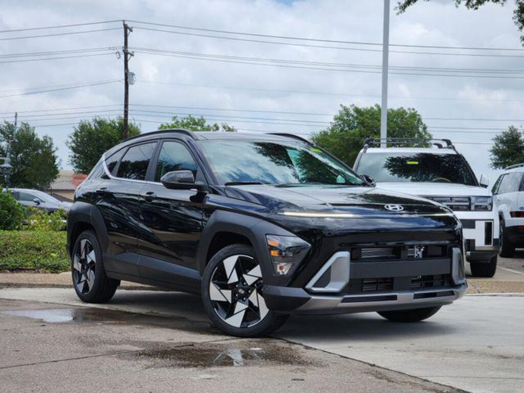New 2026 Hyundai Kona Limited FWD SUV