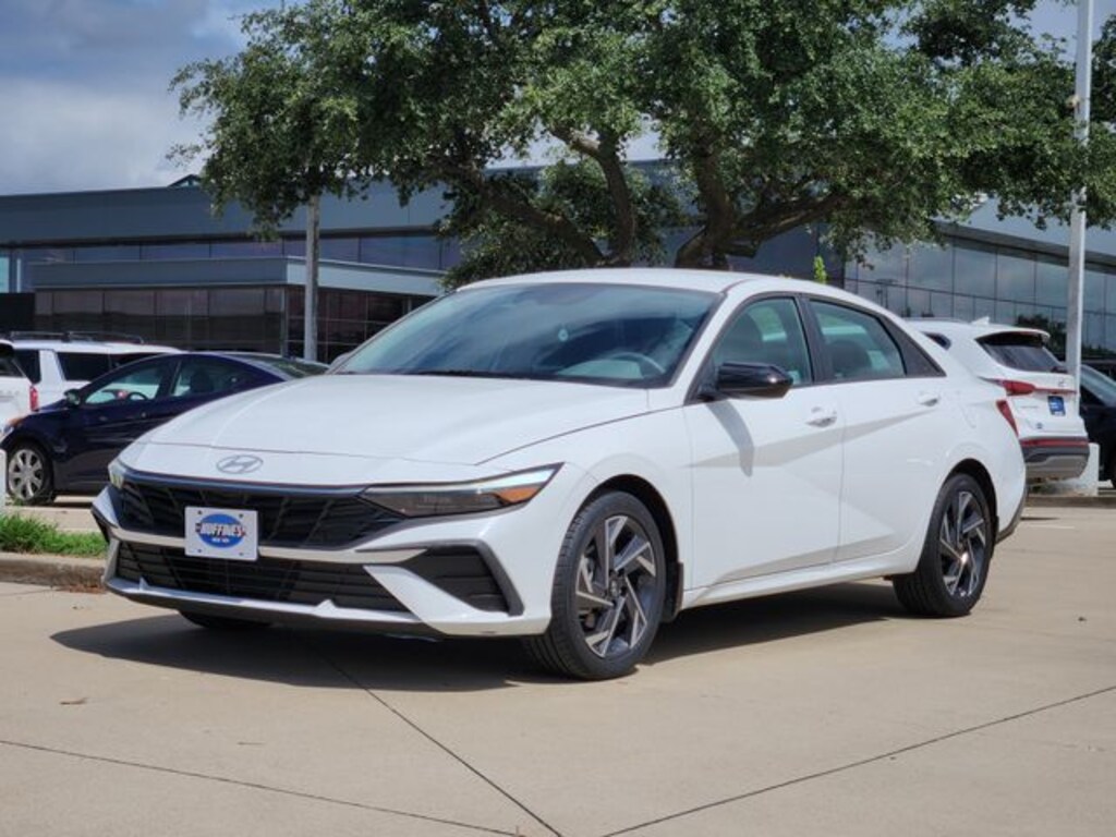 Certified 2025 Hyundai Elantra SEL Sport Sedan
