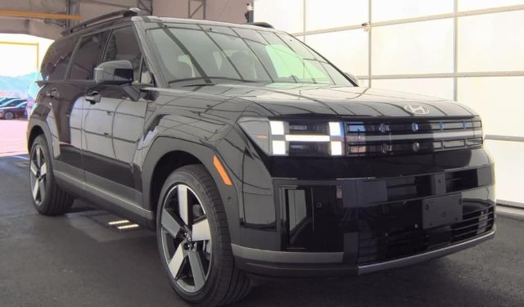 Certified 2025 Hyundai Santa Fe Limited SUV