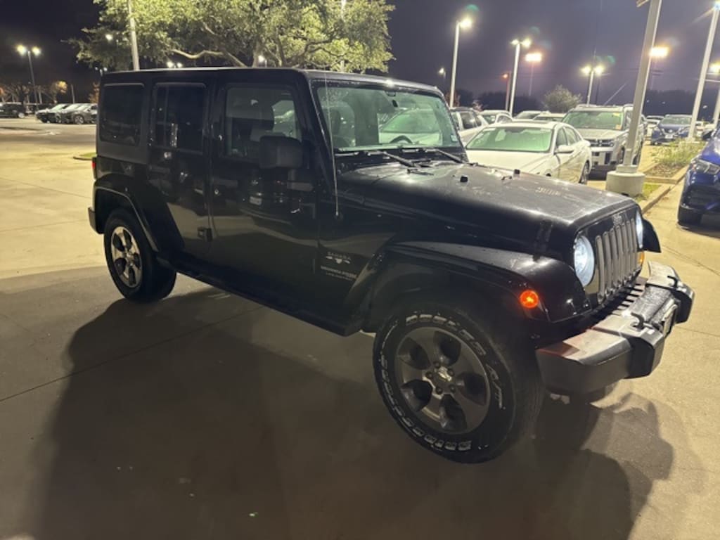 Used 2018 Jeep Wrangler JK Unlimited Sahara SUV