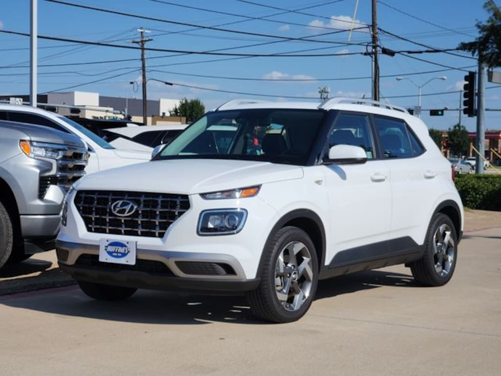 Certified 2025 Hyundai Venue SEL SUV