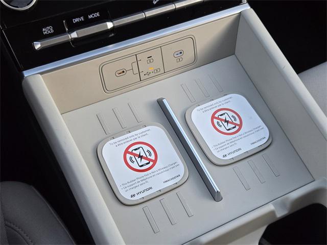 2026 Hyundai Santa Fe SE - Photo 14